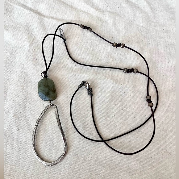 Sterling silver & Labradorite Necklace - Picture 1 of 5